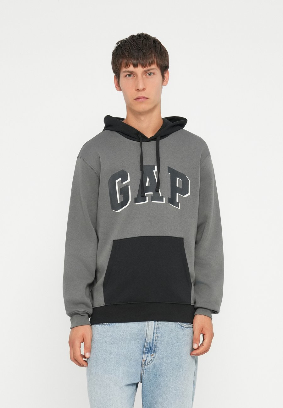 Толстовка GAP HERITAGE LOGO , Shark Fin/Multi-Coloured
Толстовка GAP HERITAGE LOGO , Shark Fin/Multi-Coloured