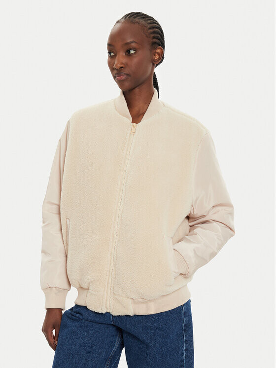 Куртка-Бомбер оверсайз Brave Soul, серый
Куртка-Бомбер оверсайз Brave Soul, серый