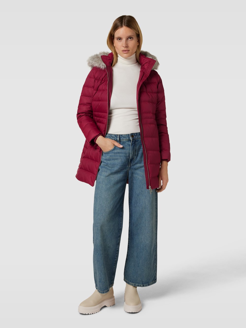 Стеганая куртка с отделкой из искусственного меха, модель «Тира» Tommy Hilfiger, бордовый
Стеганая куртка с отделкой из искусственного меха, модель «Тира» Tommy Hilfiger, бордовый