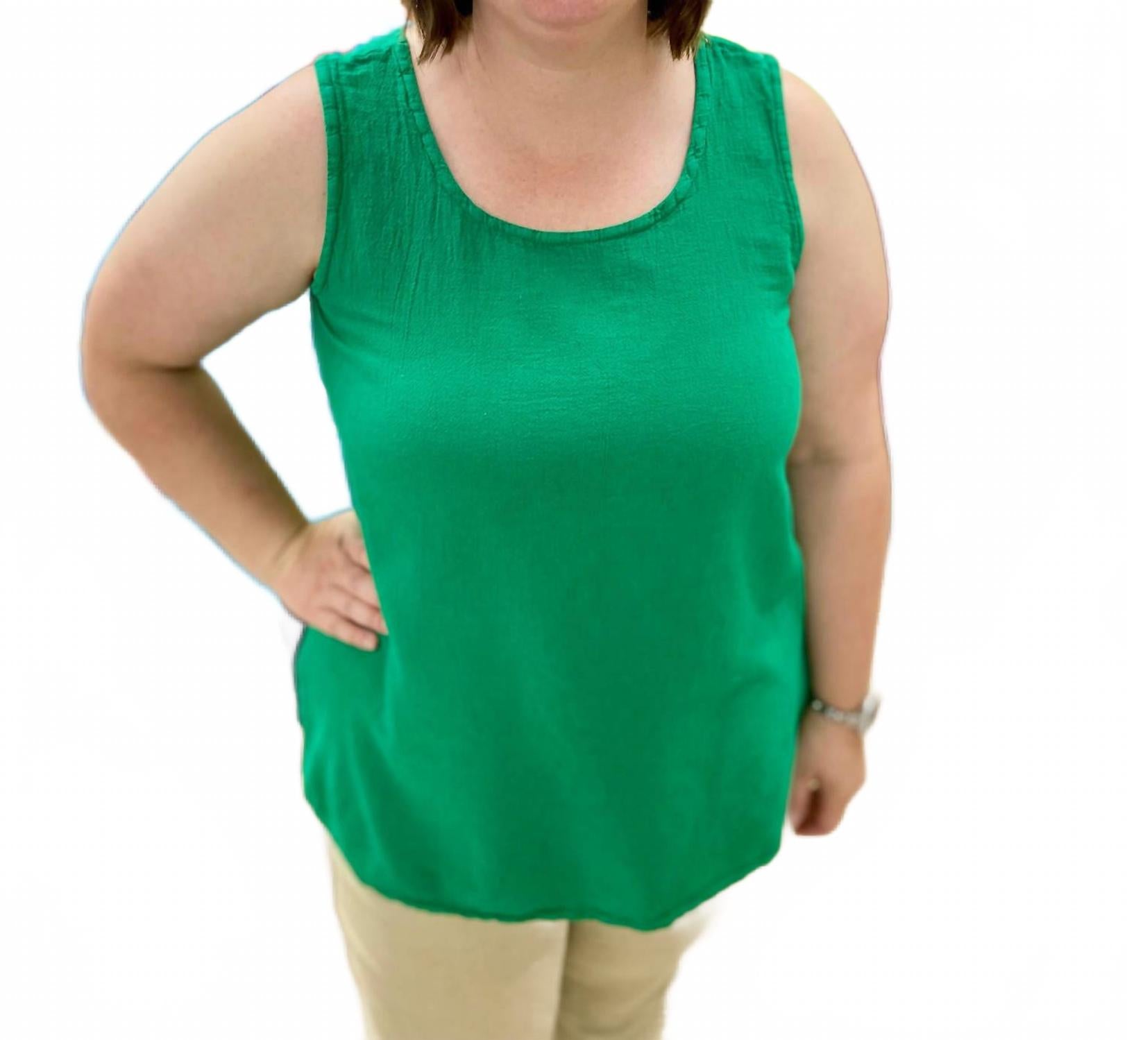 Ла Паз Топ в изумрудном цвете Dunes, изумрудный
Ла Паз Топ в изумрудном цвете Dunes, изумрудный