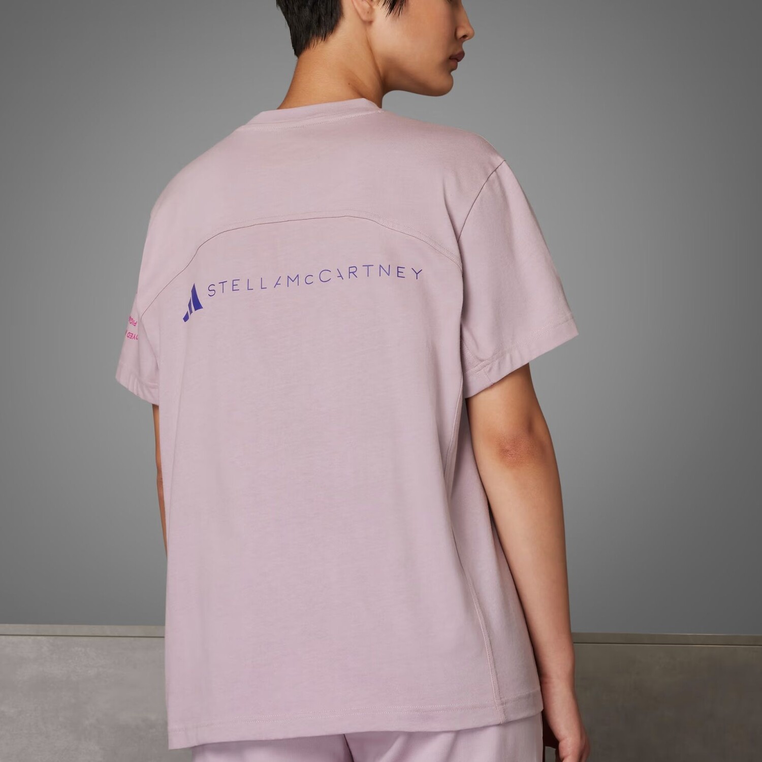 Футболка ARSENAL X ADIDAS женская фуксия Adidas Originals
Футболка ARSENAL X ADIDAS женская фуксия Adidas Originals