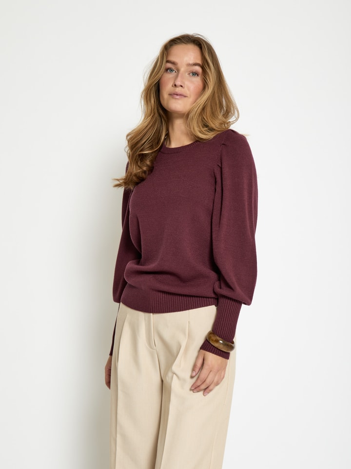 Свитер цвета тони порт Peppercorn
Свитер цвета тони порт Peppercorn