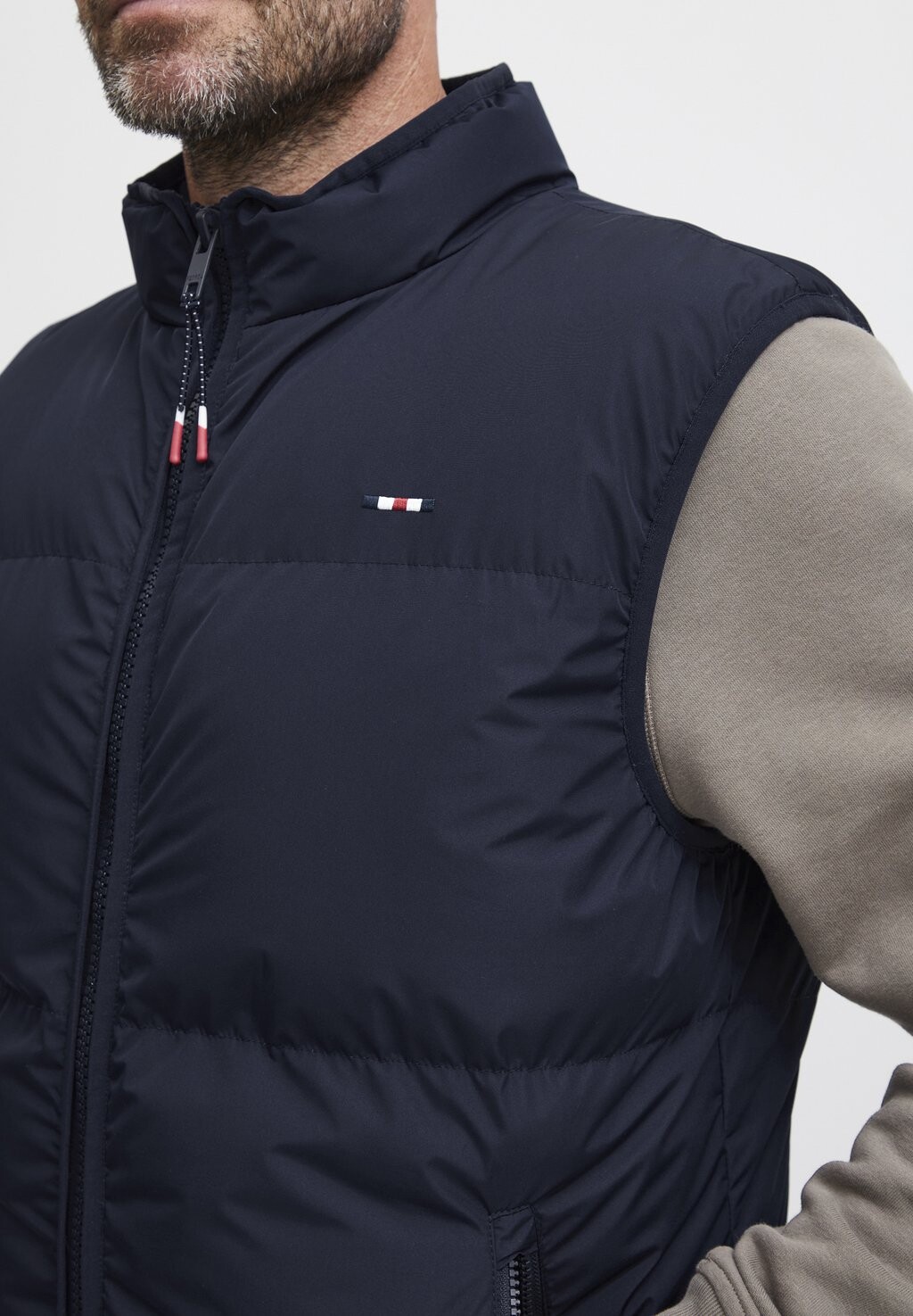 Жилет FQVINNCENT FQ1924, синий
Жилет FQVINNCENT FQ1924, синий