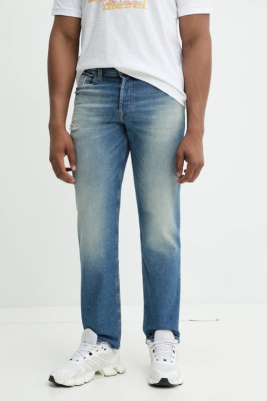Джинсы 2023 D-FINITIVE L.32 Diesel, синий
Джинсы 2023 D-FINITIVE L.32 Diesel, синий