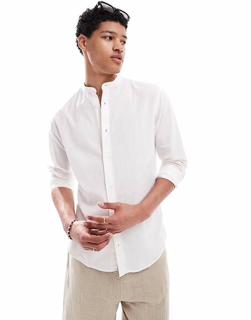 Рубашка Jack & Jones из льняной смеси узкого кроя с воротником-стойкой белого цвета
Рубашка Jack & Jones из льняной смеси узкого кроя с воротником-стойкой белого цвета