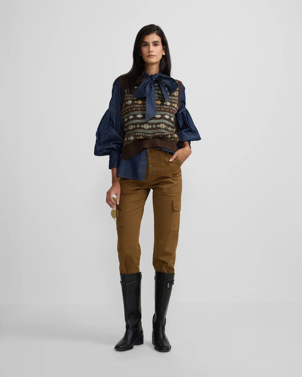 Женские карго-штаны цвета верблюжьей шерсти Silbon
Женские карго-штаны цвета верблюжьей шерсти Silbon