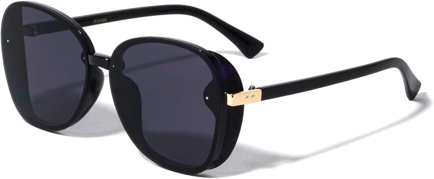 Женские солнцезащитные очки Dweebzilla в стиле ретро с увеличенным размером и блестящими боковыми щитками в форме бабочки, Black & Gold Frame - Black Super Dark Lenses
Женские солнцезащитные очки Dweebzilla в стиле ретро с увеличенным размером и блестящими боковыми щитками в форме бабочки, Black & Gold Frame - Black Super Dark Lenses