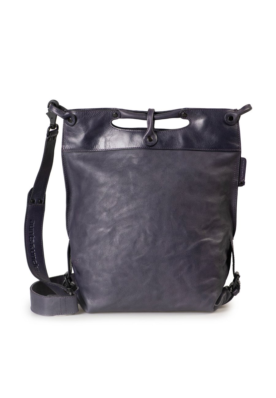 Сумка Aunts & Uncles MRS PANCAKE, Velvet/Dark Blue
Сумка Aunts & Uncles MRS PANCAKE, Velvet/Dark Blue