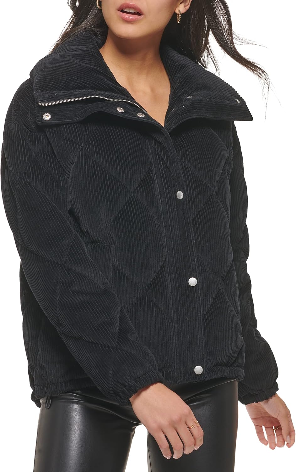 Женская куртка Levi's из стёганого вельвета с узором, черный
Женская куртка Levi's из стёганого вельвета с узором, черный