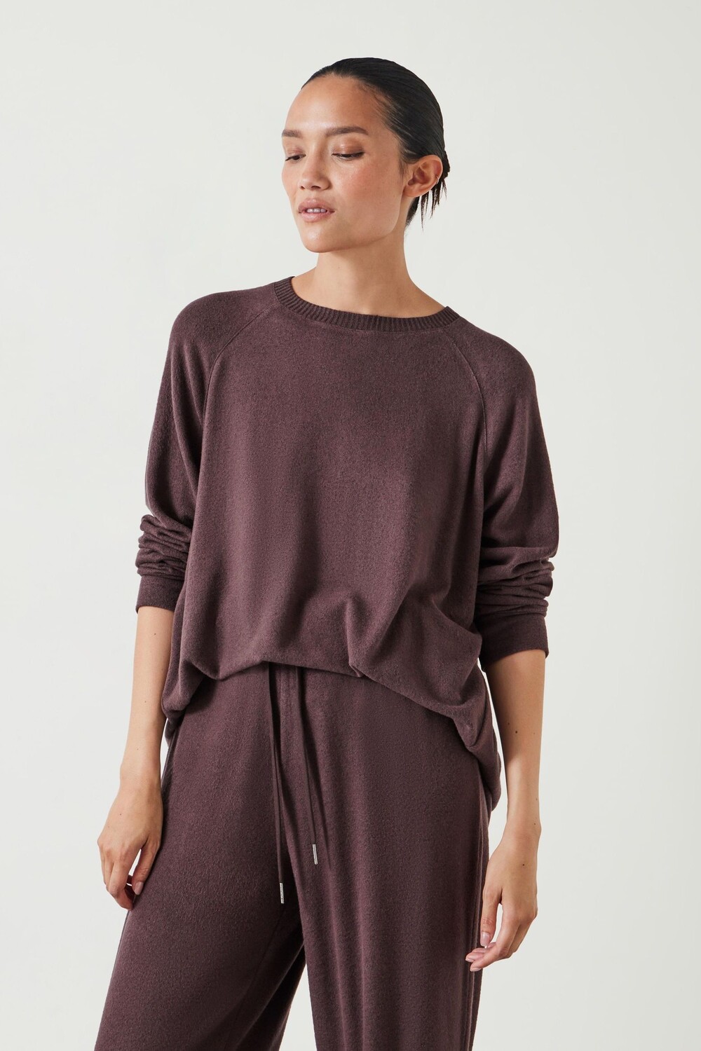 Топ Elle supersoft реглан Hush, коричневый
Топ Elle supersoft реглан Hush, коричневый