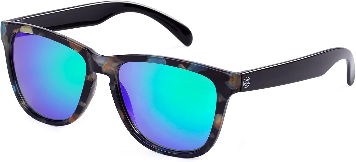 Женские солнцезащитные очки COLOSSEIN, классическая квадратная оправа, зеркальные линзы UV400, подходят для пляжа, отдыха и вождения, C30 - Black Floral/Green Mirrored Lens
Женские солнцезащитные очки COLOSSEIN, классическая квадратная оправа, зеркальные линзы UV400, подходят для пляжа, отдыха и вождения, C30 - Black Floral/Green Mirrored Lens