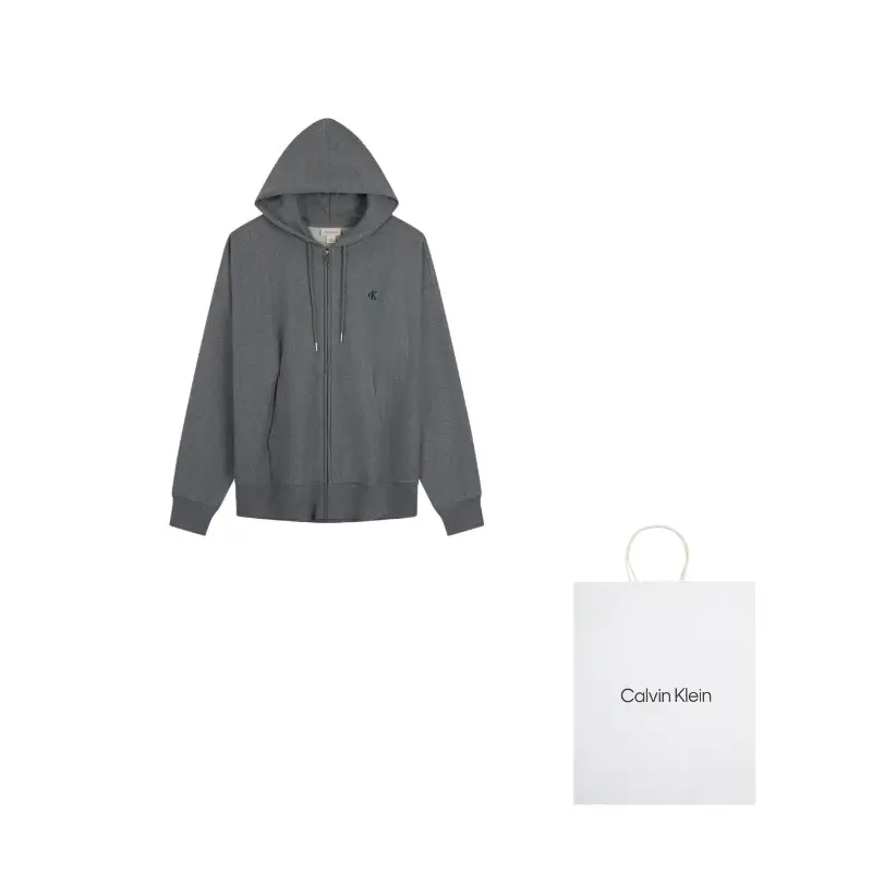 Свитшот мужской Calvin Klein, серый
Свитшот мужской Calvin Klein, серый