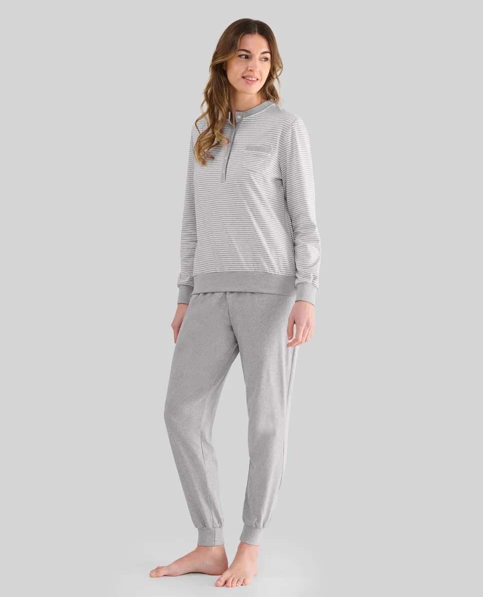 Длинная женская пижама с принтом Lohe, серый
Длинная женская пижама с принтом Lohe, серый