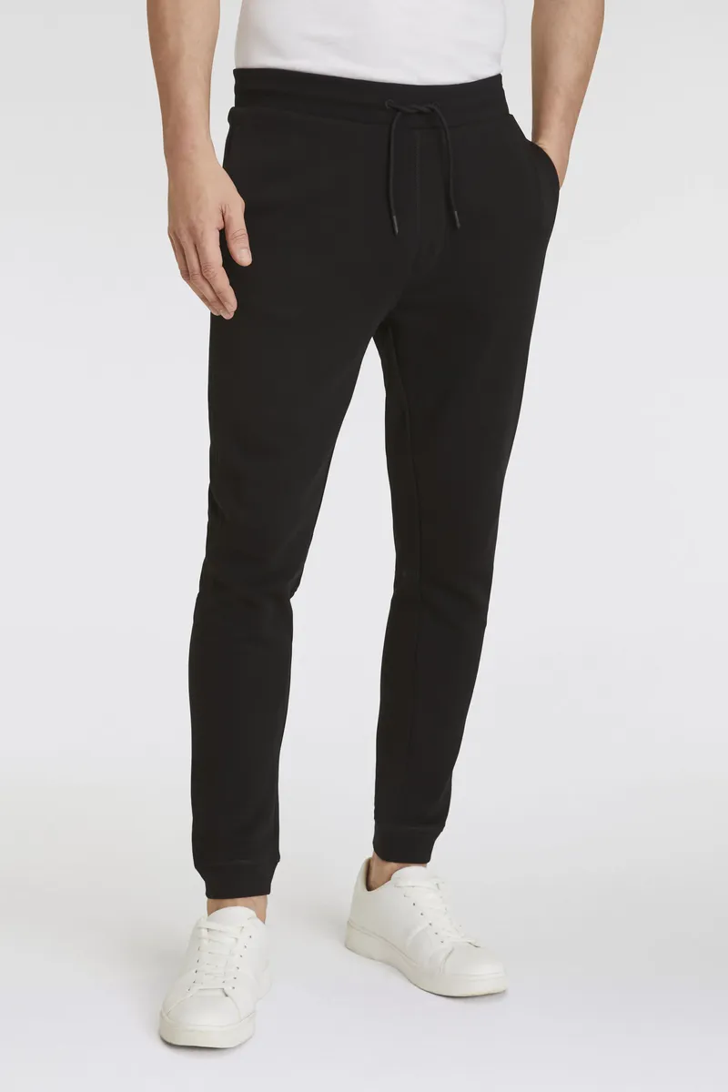 BOSS ORANGE тканые брюки "Sestart", черный
BOSS ORANGE тканые брюки "Sestart", черный