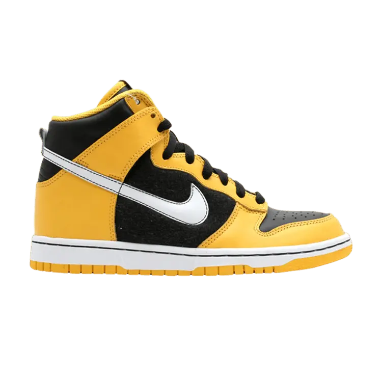 Кроссовки Nike Dunk High
Кроссовки Nike Dunk High