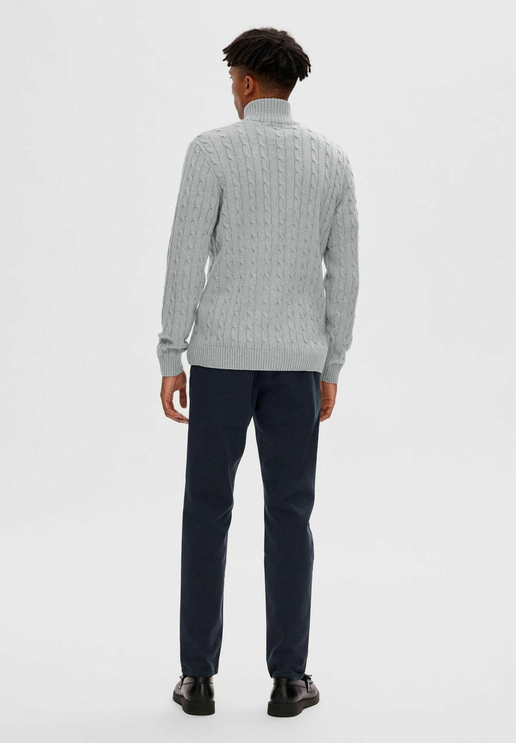 Джемпер SLHRYAN STRUCTURE Selected Homme, цвет Mottled Grey
Джемпер SLHRYAN STRUCTURE Selected Homme, цвет Mottled Grey