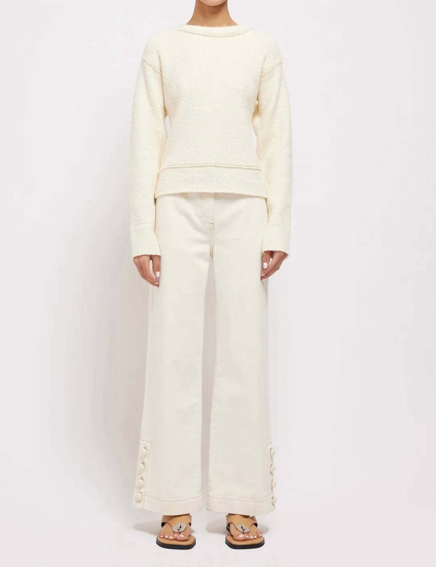 Свитер-кроссовер Sabina цвета слоновой кости JONATHAN SIMKHAI
Свитер-кроссовер Sabina цвета слоновой кости JONATHAN SIMKHAI