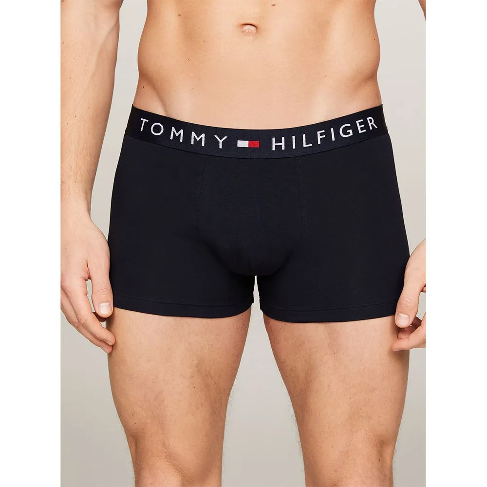 Трусы-боксеры Tommy Hilfiger UM0UM02836, черный
Трусы-боксеры Tommy Hilfiger UM0UM02836, черный
