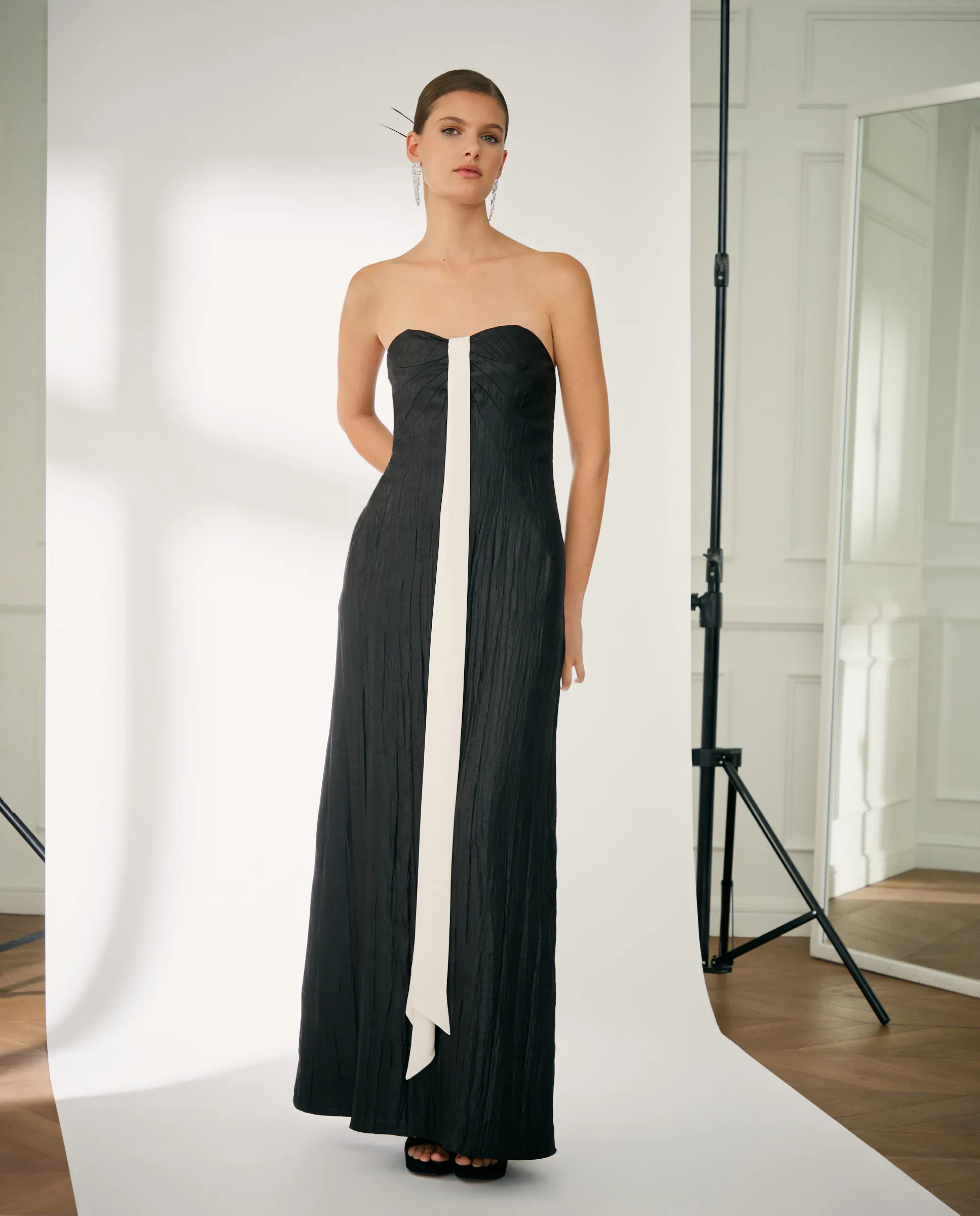 Длинное платье Palabra de Honor Woman Fiesta El Corte Inglés, черный
Длинное платье Palabra de Honor Woman Fiesta El Corte Inglés, черный