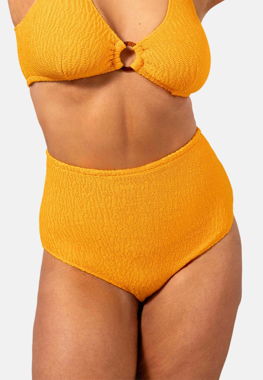 Низ бикини Understatement HIGHWAIST, Apricot
Низ бикини Understatement HIGHWAIST, Apricot