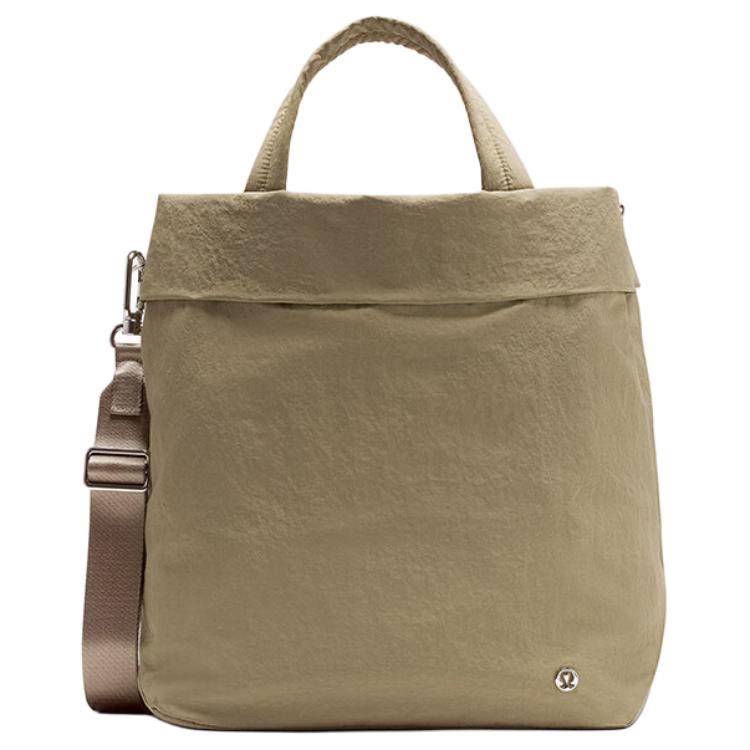 Lululemon Переработанный нейлоновый плечевой рюкзак через плечо женская сумка средний размер олений умбр, Deer Umber
Lululemon Переработанный нейлоновый плечевой рюкзак через плечо женская сумка средний размер олений умбр, Deer Umber