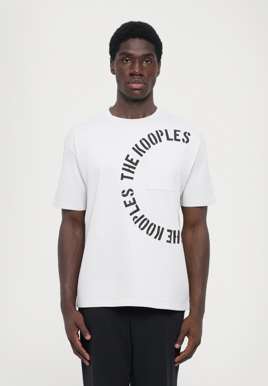 Футболка The Kooples Print T-shirt, Light Grey/Grey, Серый, Футболка The Kooples Print T-shirt, Light Grey/Grey
Футболка The Kooples Print T-shirt, Light Grey/Grey, Серый, Футболка The Kooples Print T-shirt, Light Grey/Grey