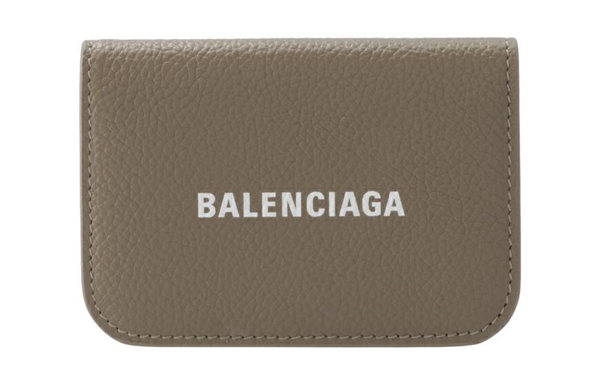 Мини-кошелек из кашемировой кожи для женщин Mink Gray Balenciaga
Мини-кошелек из кашемировой кожи для женщин Mink Gray Balenciaga
