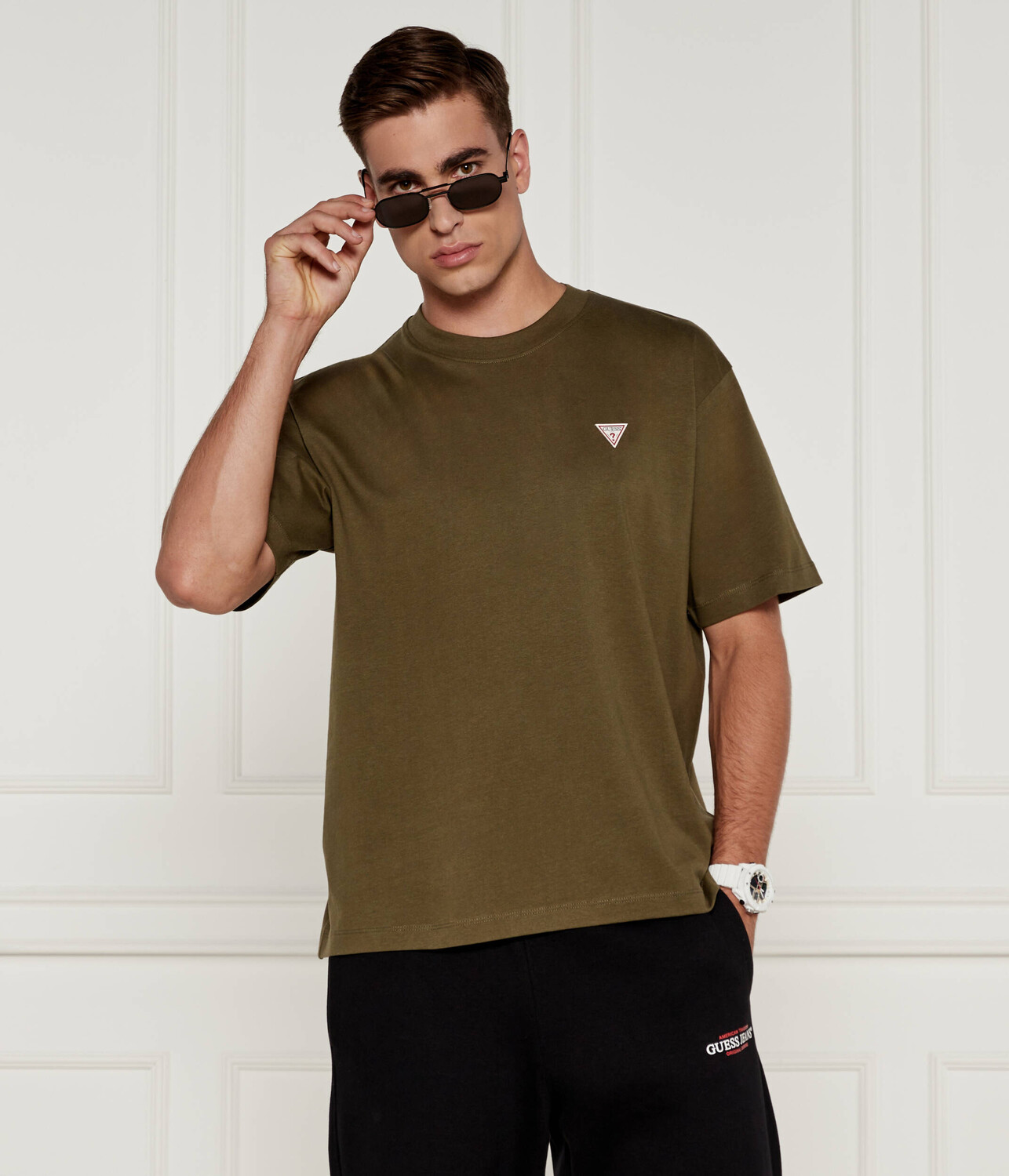 Футболка Guess Jeans Oversize fit, зеленый
Футболка Guess Jeans Oversize fit, зеленый