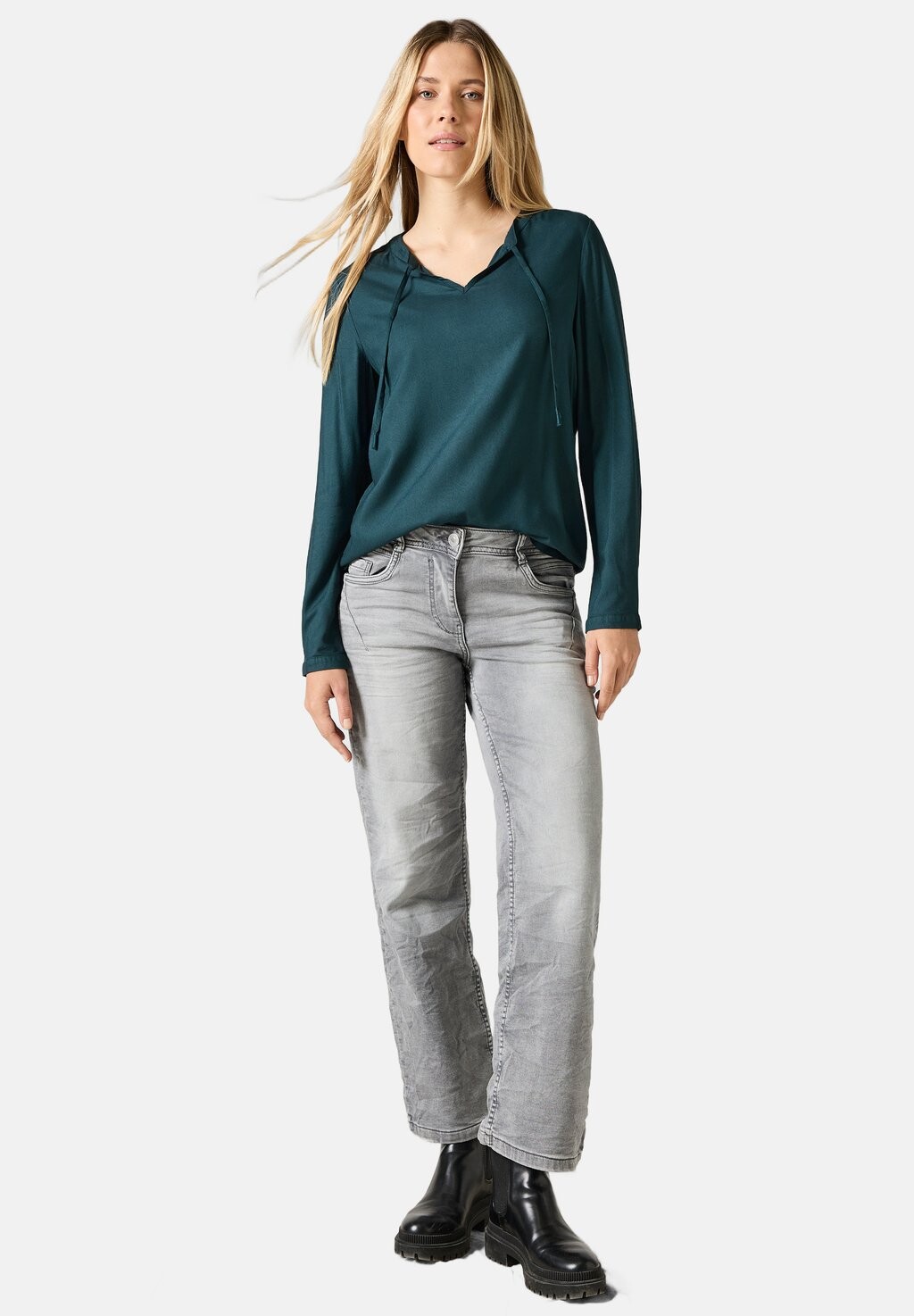 Блуза IN UNIFARBE Cecil, бирюзовый
Блуза IN UNIFARBE Cecil, бирюзовый