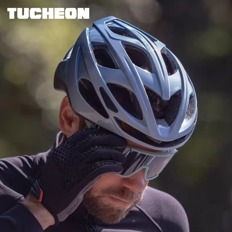 Велосипедный шлем Oousen пневматический горный с задним фонарем, синий
Велосипедный шлем Oousen пневматический горный с задним фонарем, синий