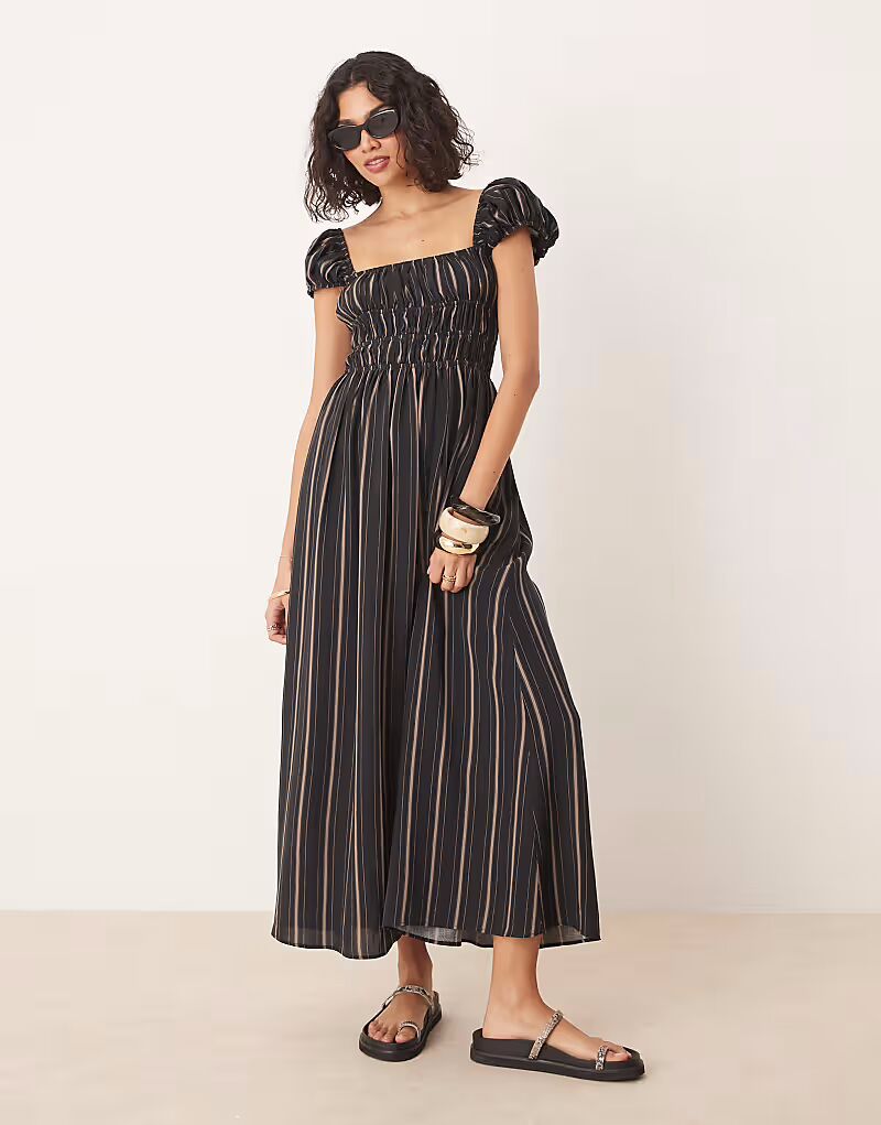 Платье миди ASOS DESIGN с квадратным вырезом и присборенной талией в полоску
Платье миди ASOS DESIGN с квадратным вырезом и присборенной талией в полоску