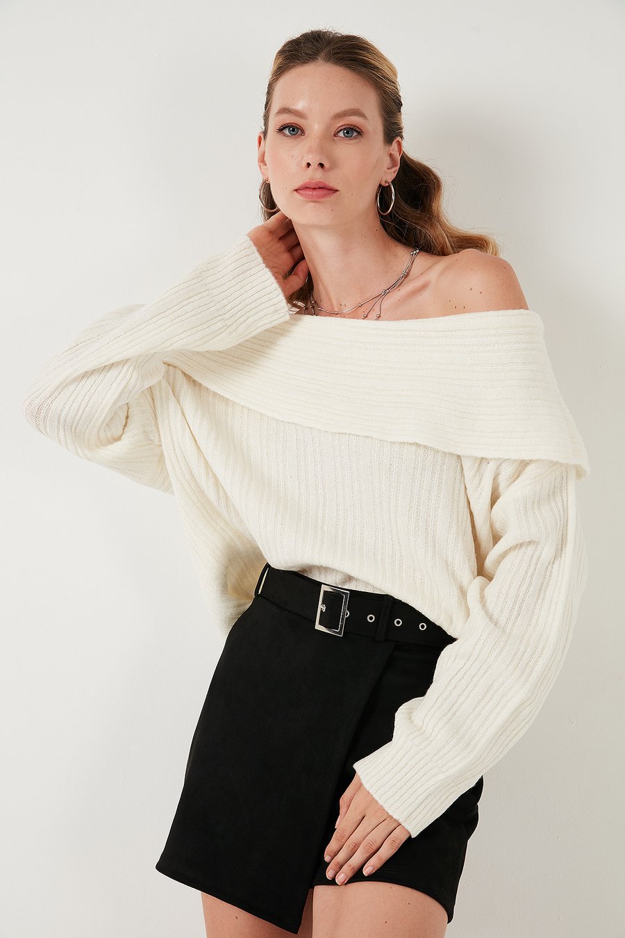 Джемпер LELA Jumper, Ecru/Beige
Джемпер LELA Jumper, Ecru/Beige