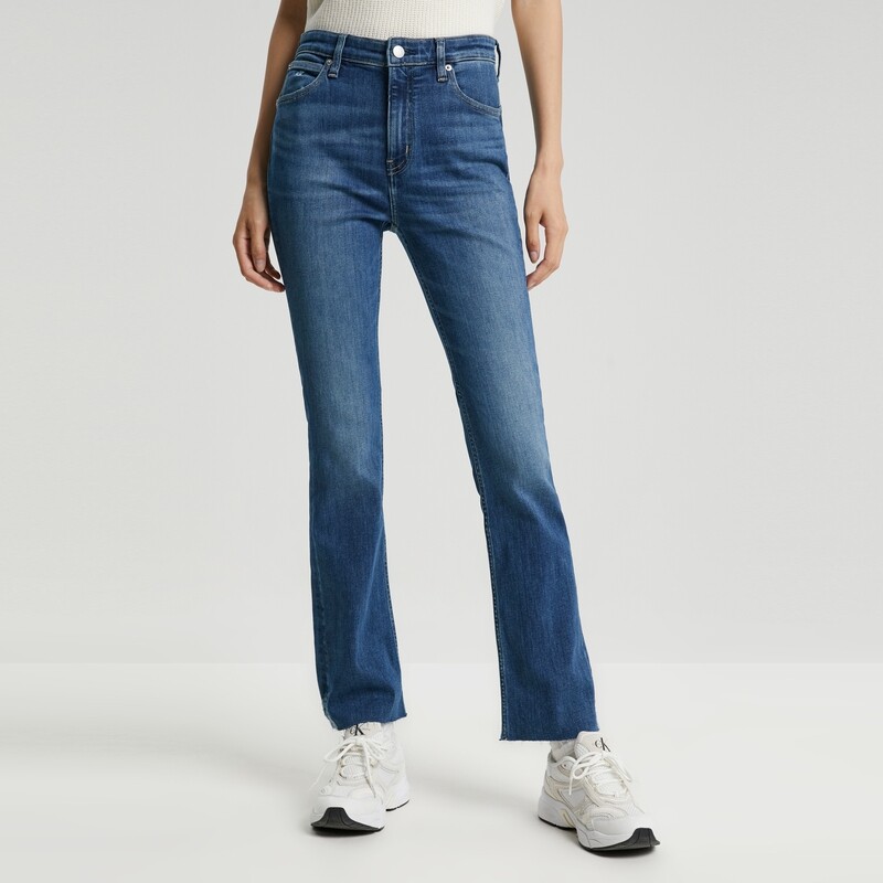 Джинсы женские Calvin Klein с высокой талией, синий
Джинсы женские Calvin Klein с высокой талией, синий