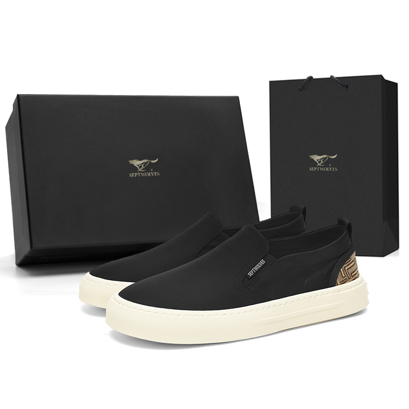 SEPTWOLVES Низкие парусиновые туфли мужские черные
SEPTWOLVES Низкие парусиновые туфли мужские черные