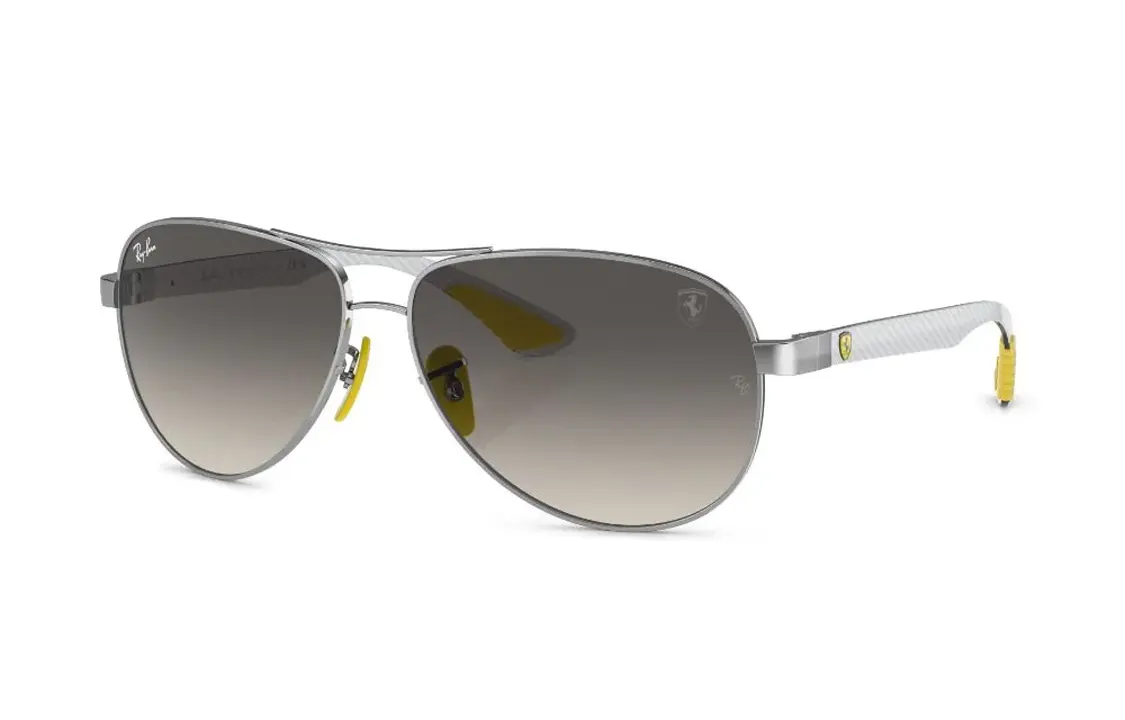 RayBan Авиаторские солнцезащитные очки Ferrari, Silver
RayBan Авиаторские солнцезащитные очки Ferrari, Silver