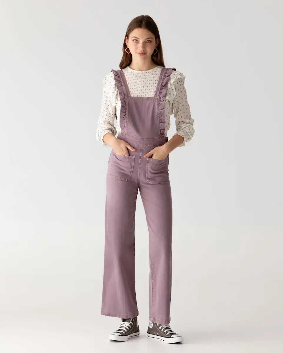 Женские комбинезоны с высокой талией и расклешенными штанинами Noon, лиловый
Женские комбинезоны с высокой талией и расклешенными штанинами Noon, лиловый