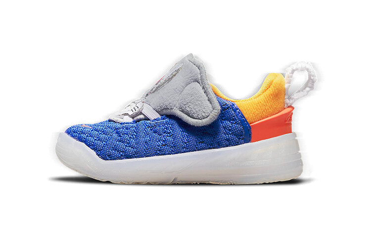 Кроссовки Nike Lebron 18 для малышей TD
Кроссовки Nike Lebron 18 для малышей TD