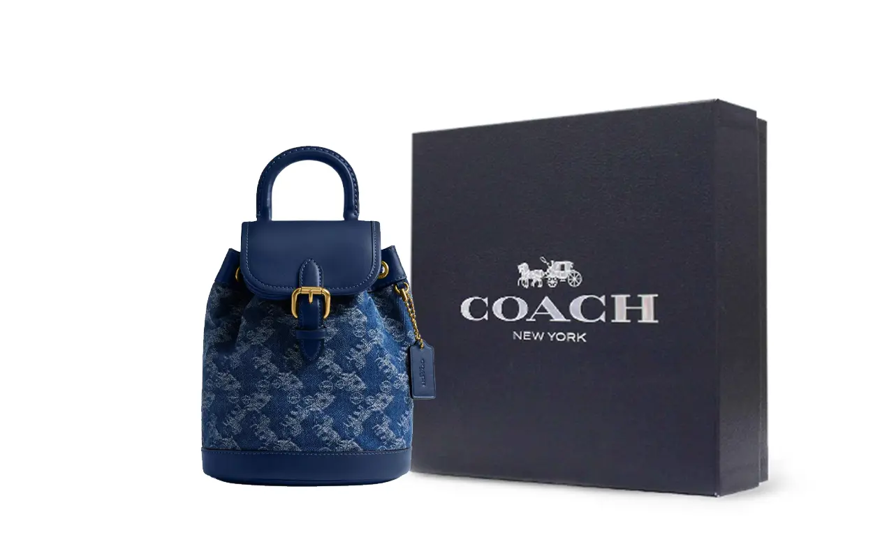 COACH Coated Canvas с кожаной спинкой рюкзак малый размер женский синий
COACH Coated Canvas с кожаной спинкой рюкзак малый размер женский синий