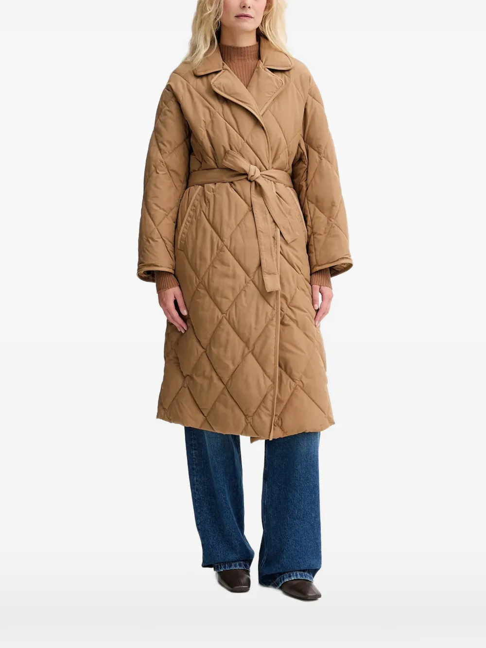 Стеганое пальто с поясом Twinset, коричневый
Стеганое пальто с поясом Twinset, коричневый