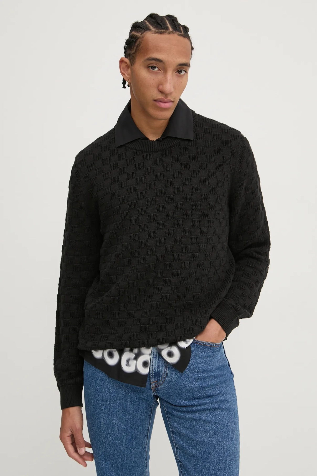 Хлопковый свитер HUGO, черный
Хлопковый свитер HUGO, черный