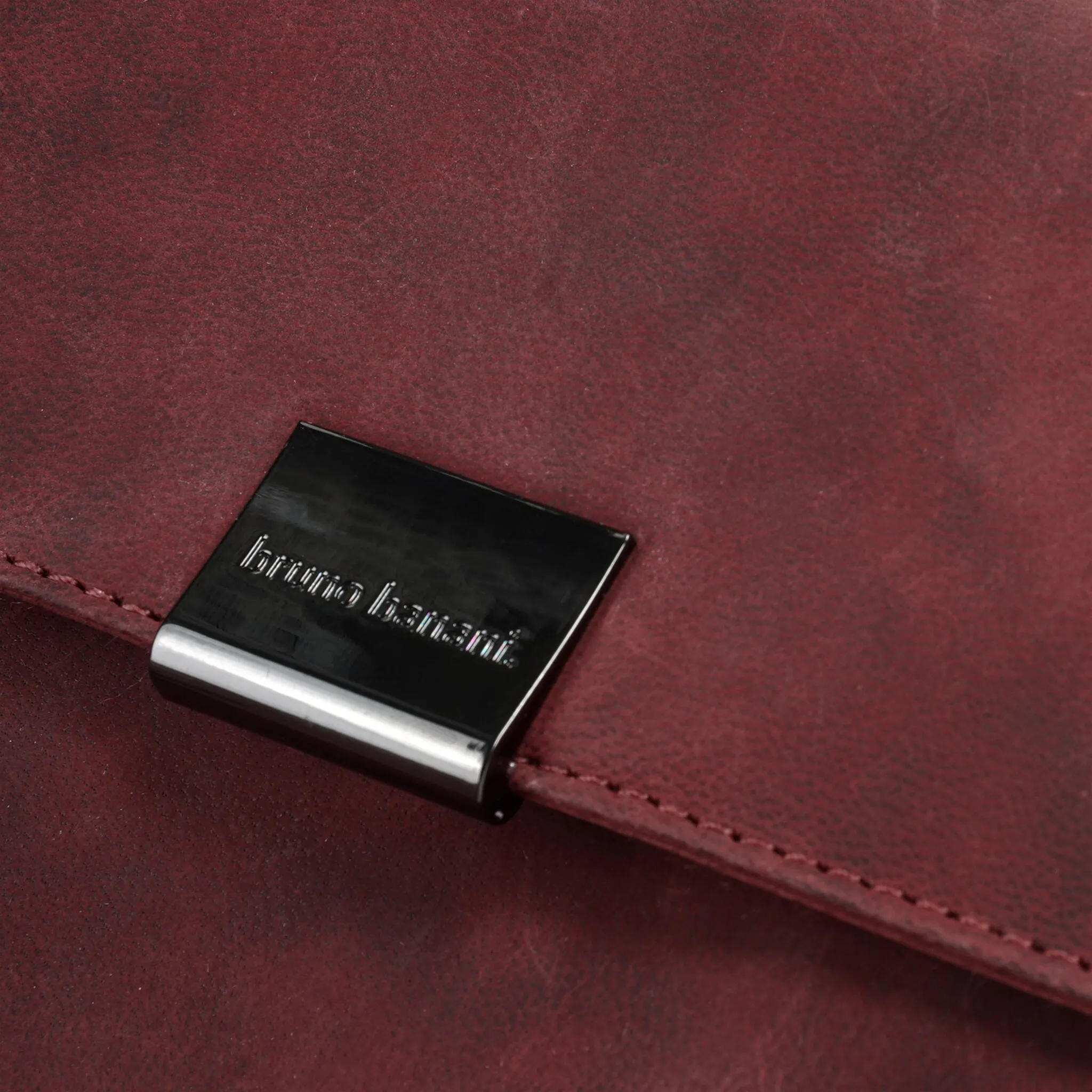 Сумка через плечо Bruno Banani, натуральная кожа, красный
Сумка через плечо Bruno Banani, натуральная кожа, красный