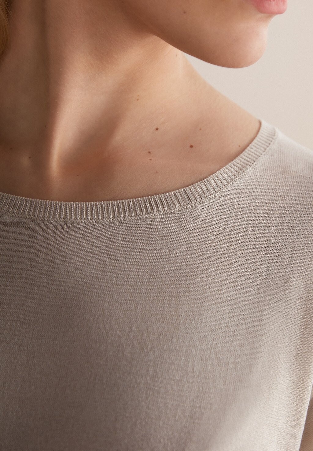 Базовая футболка ROUND NECK Falconeri, кремовый, Бежевый, Базовая футболка ROUND NECK Falconeri, кремовый
Базовая футболка ROUND NECK Falconeri, кремовый, Бежевый, Базовая футболка ROUND NECK Falconeri, кремовый