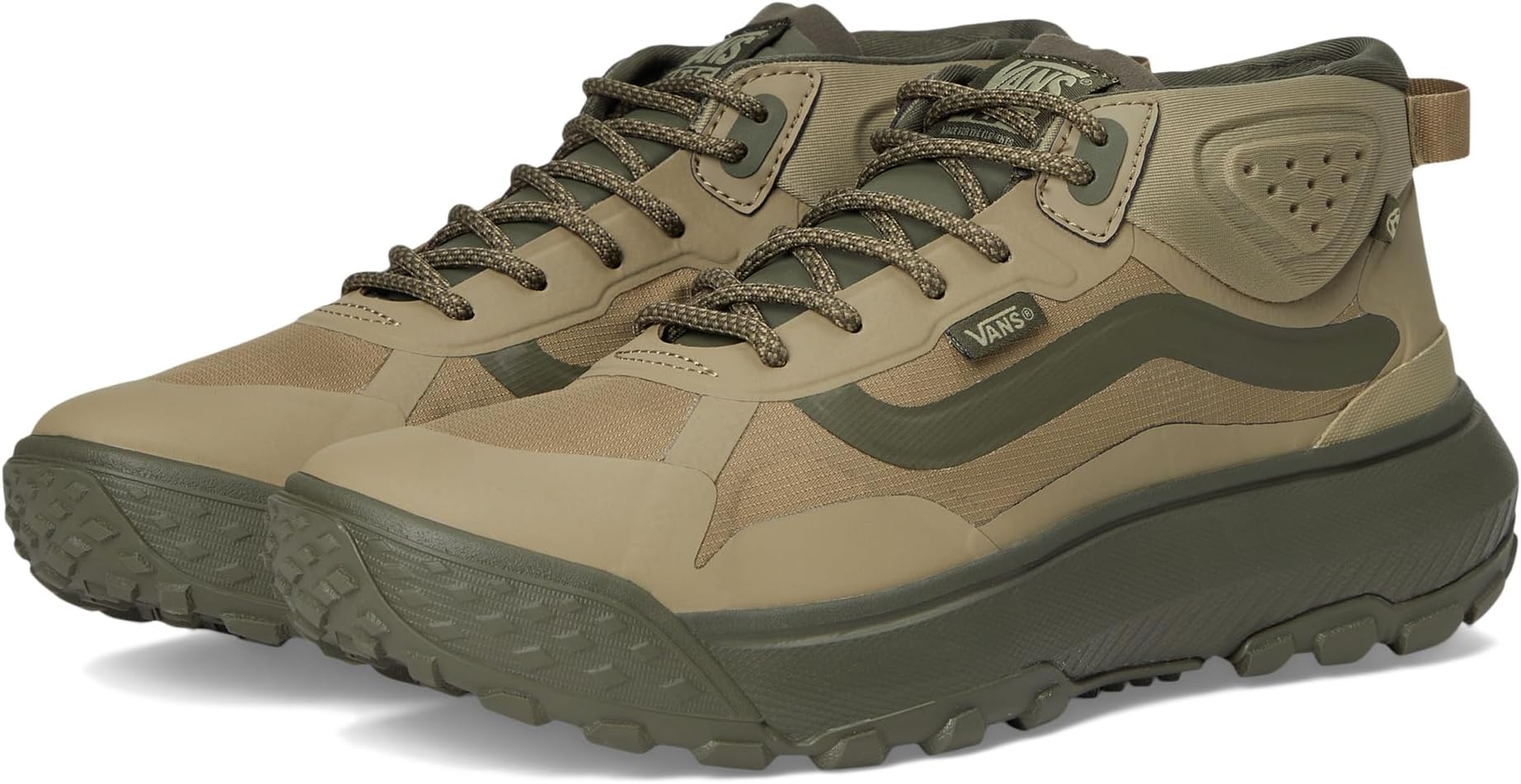 Походные ботинки Vans MTE Crosspath Mid, цвет Dark Green/Dark Brown
Походные ботинки Vans MTE Crosspath Mid, цвет Dark Green/Dark Brown