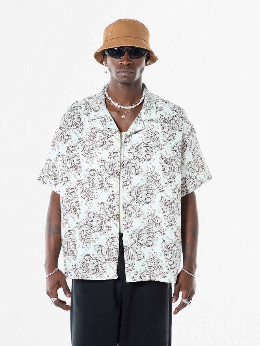 Повседневная рубашка VAMOS CLO Comfort fit Button Up Shirt Mugwort, белый
Повседневная рубашка VAMOS CLO Comfort fit Button Up Shirt Mugwort, белый