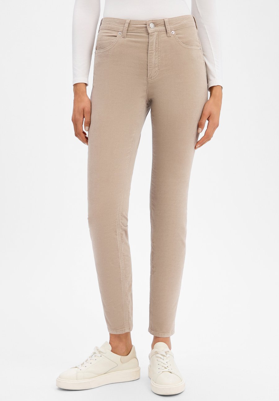 Брюки Marc O'Polo ALKEA, Taupe
Брюки Marc O'Polo ALKEA, Taupe