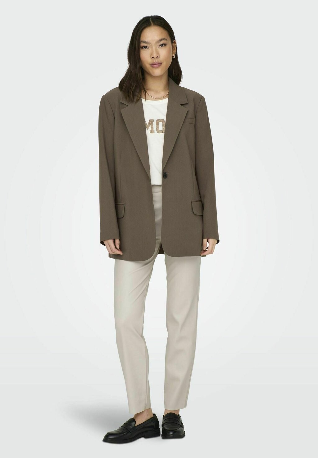 Короткое пальто KLASSISCHER MILIAN L/S FRIEND CC TLR RP ONLY, темно-коричневый
Короткое пальто KLASSISCHER MILIAN L/S FRIEND CC TLR RP ONLY, темно-коричневый