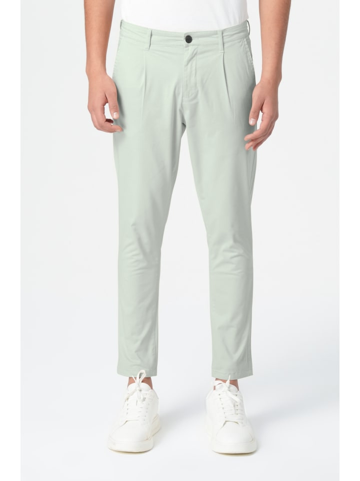 Брюки чинос M.O.D
Брюки чинос M.O.D