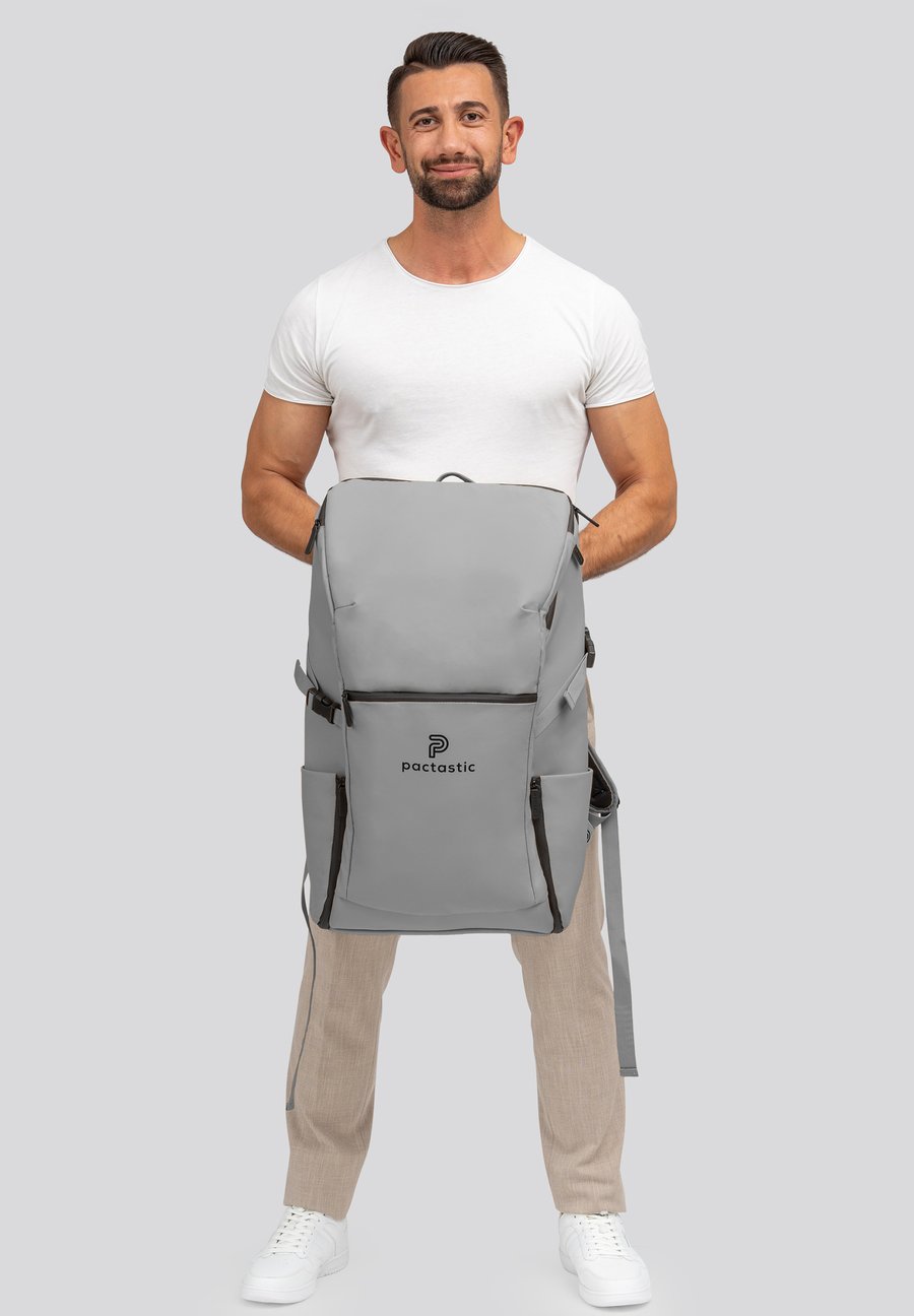 Рюкзак Pactastic Rucksack, Grey
Рюкзак Pactastic Rucksack, Grey