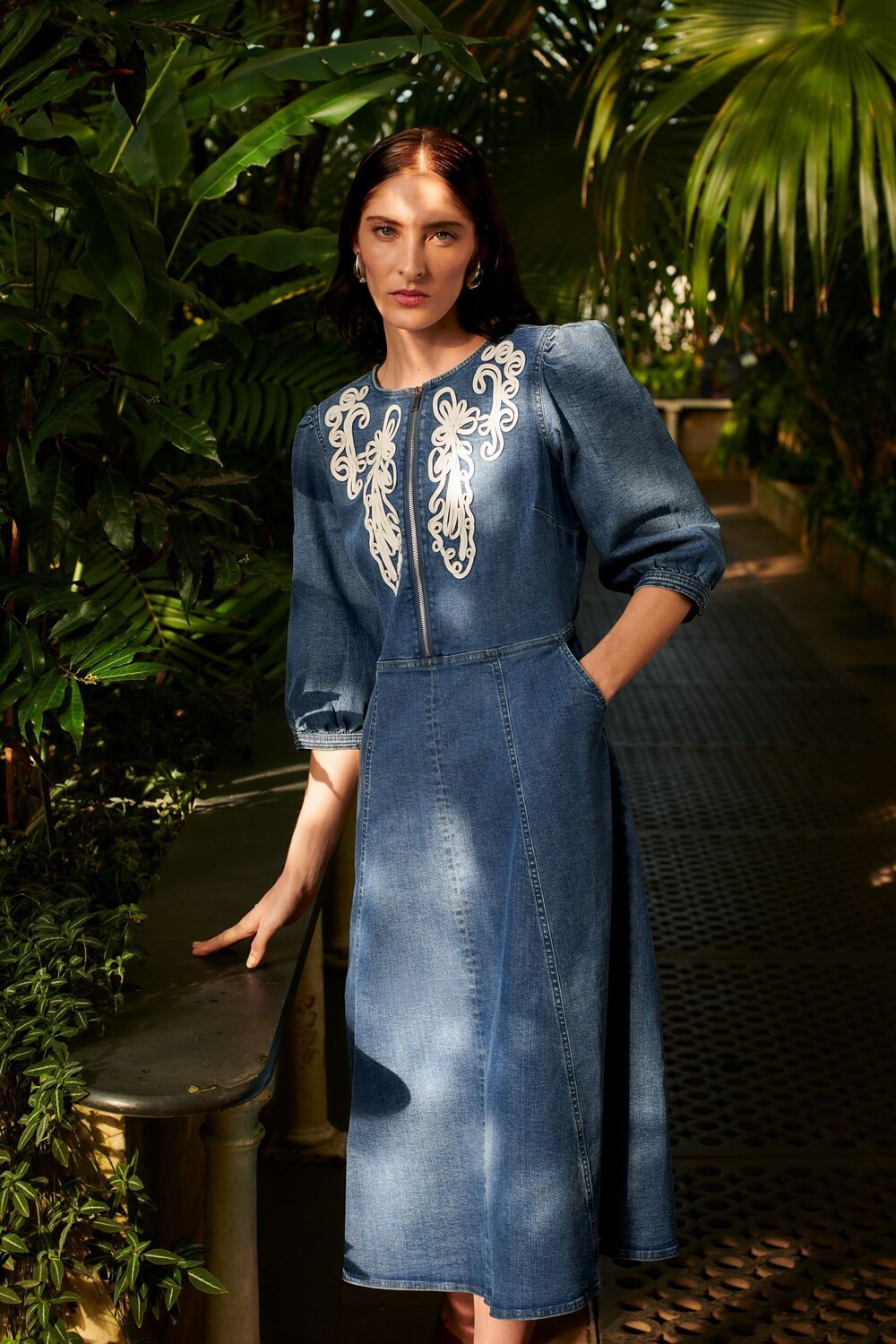 Платье Кай Корнелли Monsoon, синий
Платье Кай Корнелли Monsoon, синий