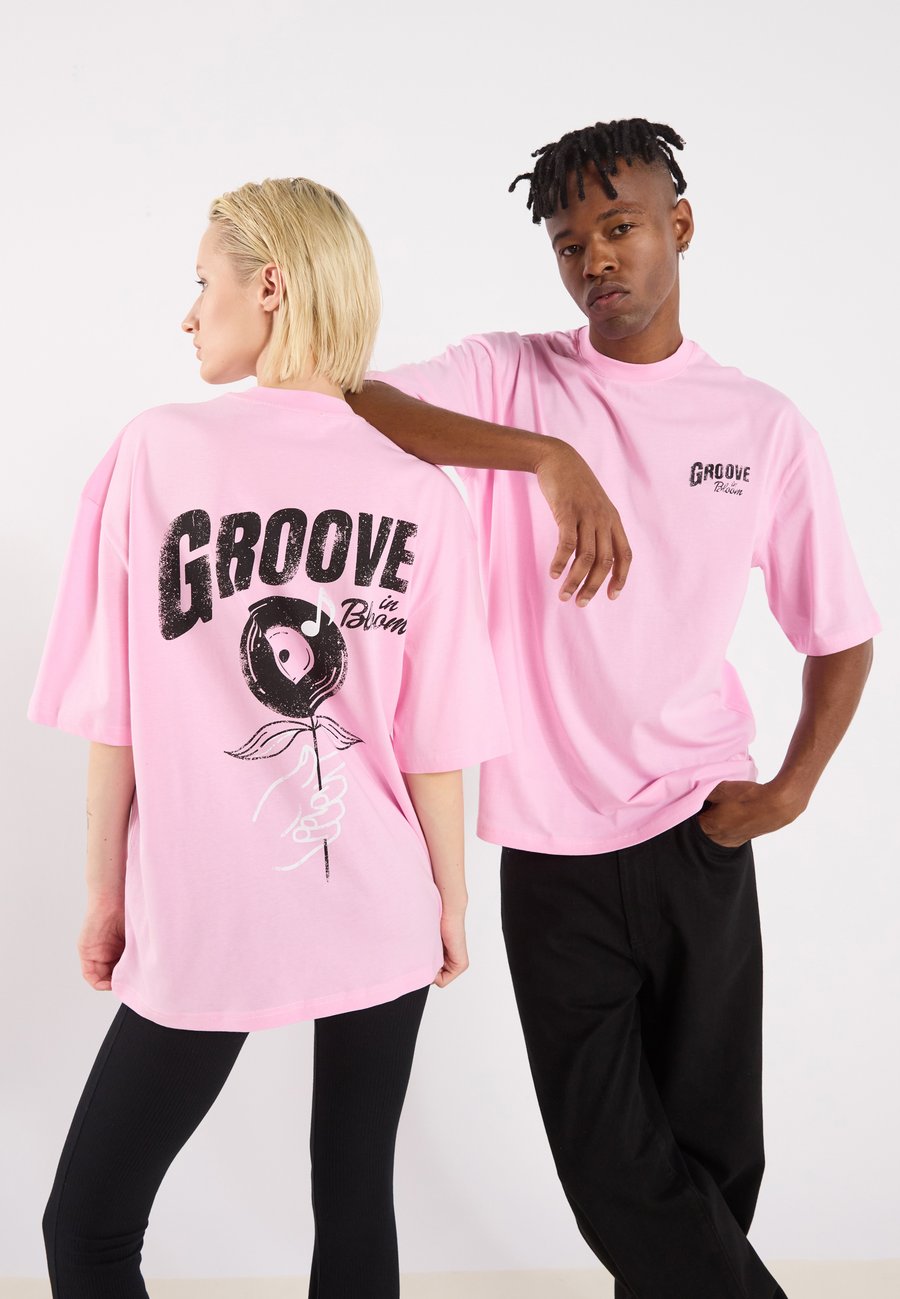 Футболка YOURTURN UNISEX, Lilac Sachet/Pink
Футболка YOURTURN UNISEX, Lilac Sachet/Pink